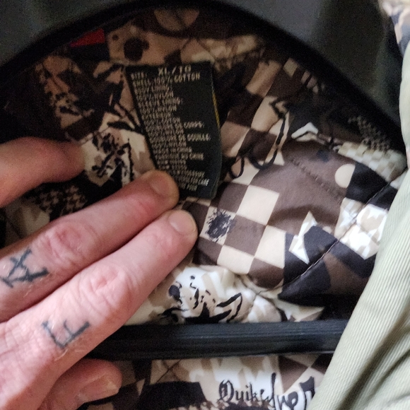 Quicksilver Winter Jacket - Picture 3 of 4